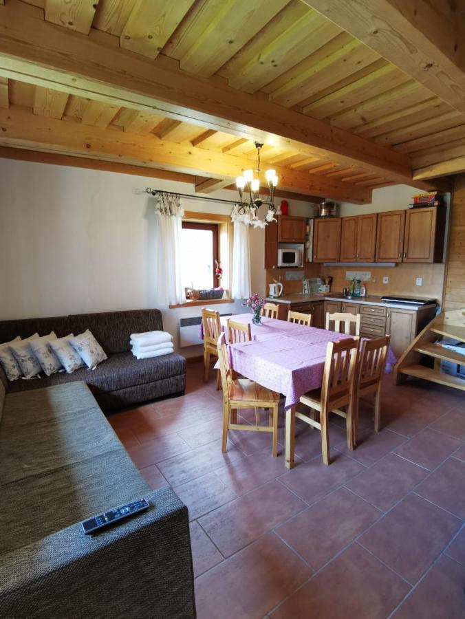 شقة Drevenica Zapadne Tatry S Kupacou Kadou A Krbom Žiar المظهر الخارجي الصورة